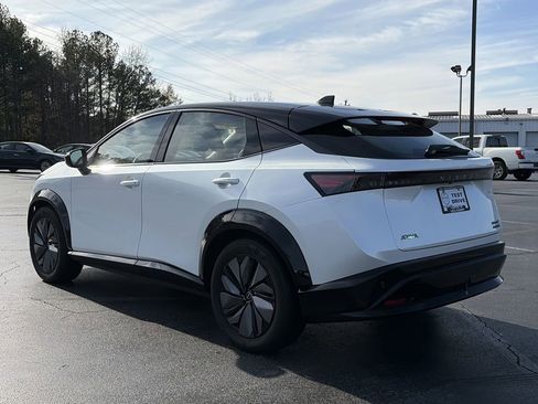 Certified 2023 Nissan Ariya AWD image 3