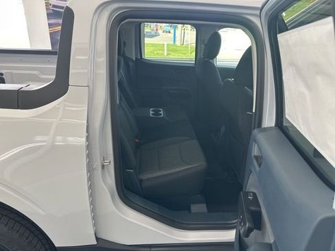 New 2025 Ford Maverick XLT w/ XLT Luxury Package AWD/4WD image 36
