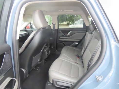 Used 2024 Lincoln Corsair FWD w/ Equipment Group 101A image 19