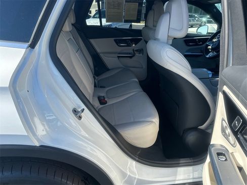 Certified 2023 Mercedes-Benz GLC 300 GLC 300 image 17