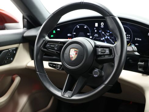 Used 2022 Porsche Taycan 4 Cross Turismo w/ Technology Package AWD/4WD image 82