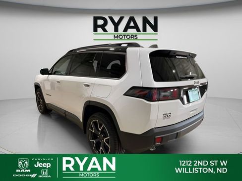 New 2026 Jeep Cherokee Overland w/ Advanced Pro Tech Group AWD/4WD image 7