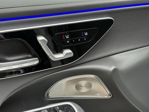 New 2026 Mercedes-Benz E 53 AMG e 4MATIC Sedan image 4