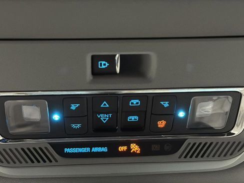 Used 2021 Ford F150 Lariat w/ Equipment Group 502A High image 35