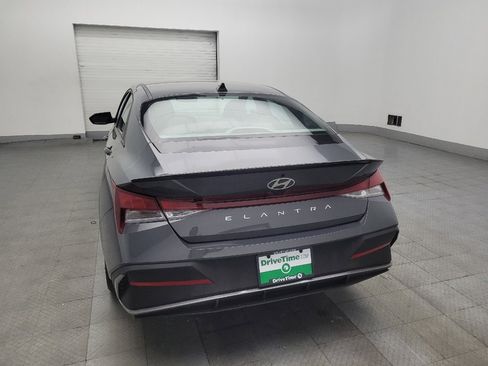 Used 2025 Hyundai Elantra Sport FWD image 6