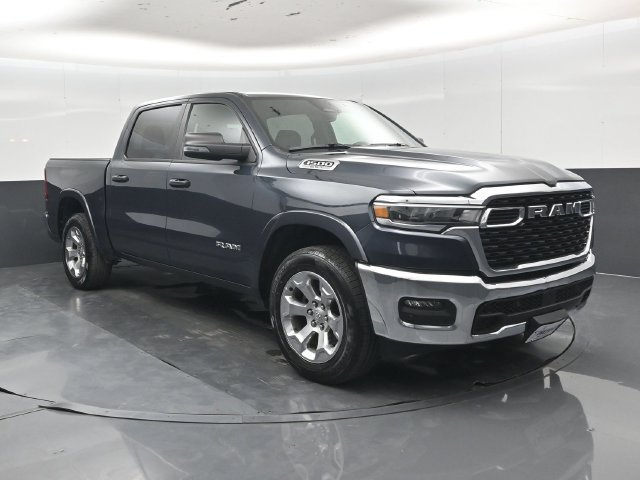 Used 2025 RAM 1500 Big Horn AWD/4WD image 33