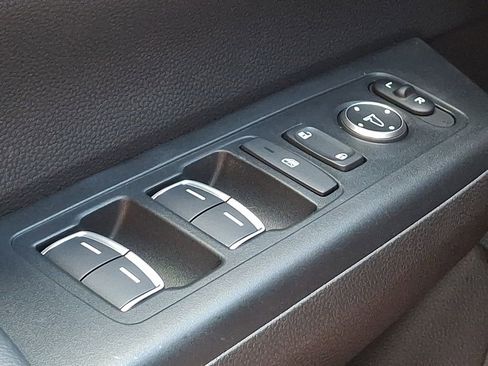 Used 2025 Honda CR-V Sport Touring image 25