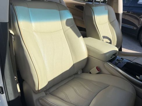 Used 2015 INFINITI QX60 AWD w/ Premium Package image 13