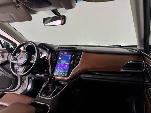 Used 2020 Subaru Outback Touring image 26