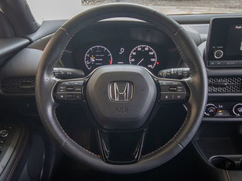 Used 2023 Honda HR-V Sport image 28