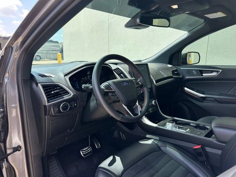 Used 2024 Ford Edge ST-Line AWD/4WD image 8