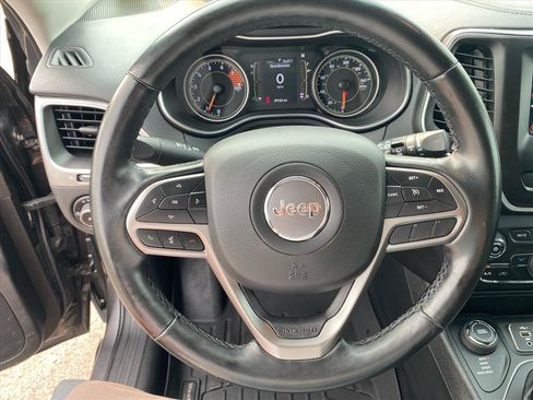 Used 2021 Jeep Cherokee Latitude Lux AWD/4WD image 10