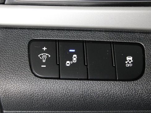 Used 2018 Hyundai Elantra Value Edition image 22