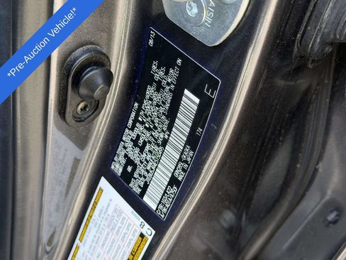 Used 2014 Toyota 4Runner Limited AWD/4WD image 26