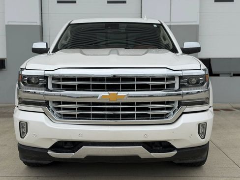 Used 2017 Chevrolet Silverado 1500 High Country AWD/4WD image 8