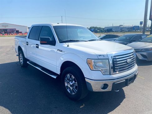 Used 2010 Ford F150 XLT image 2