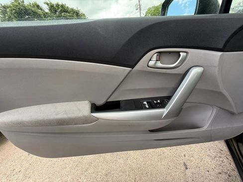 Used 2012 Honda Civic EX image 17