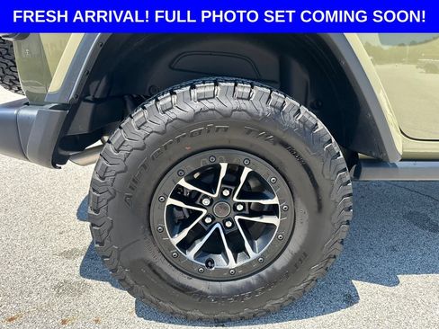 Used 2026 Jeep Wrangler Unlimited Rubicon w/ Xtreme 35 Tire Package AWD/4WD image 34