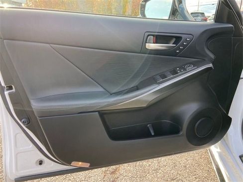 Used 2022 Lexus IS 350 F Sport image 24