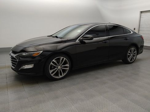 Used 2022 Chevrolet Malibu LT FWD image 2