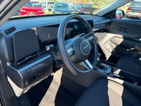 Certified 2024 Hyundai Kona SE image 14