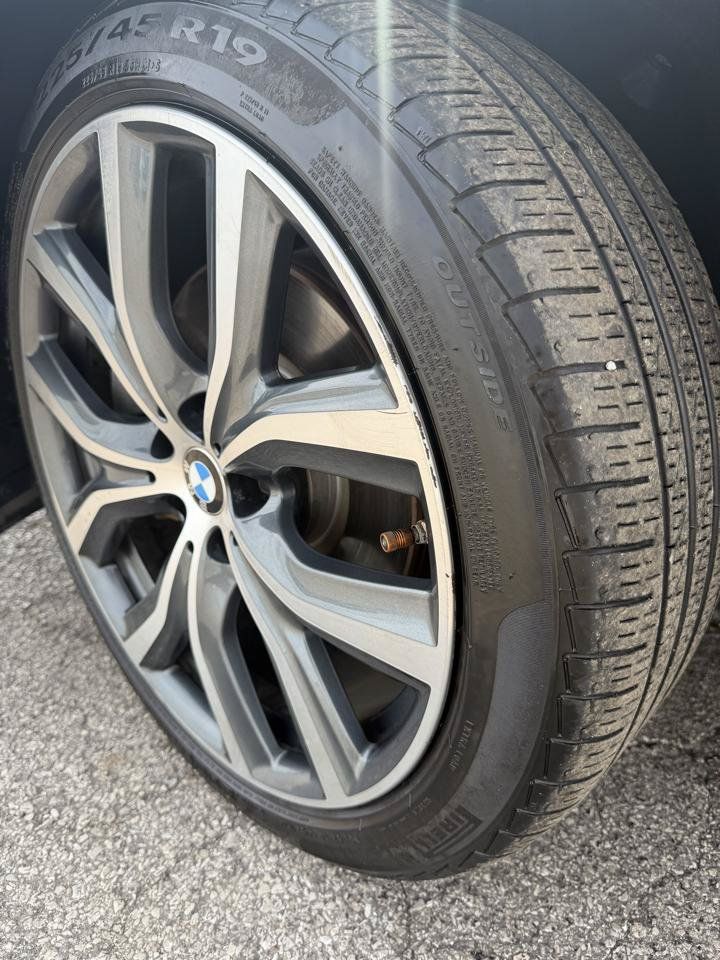 Used 2018 BMW X2 xDrive28i AWD/4WD image 4