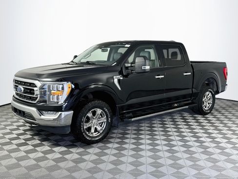 Used 2021 Ford F150 XLT w/ Equipment Group 302A High AWD/4WD image 4