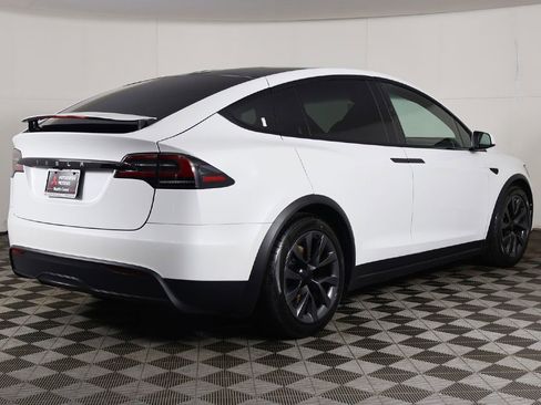 Used 2023 Tesla Model X AWD/4WD image 11