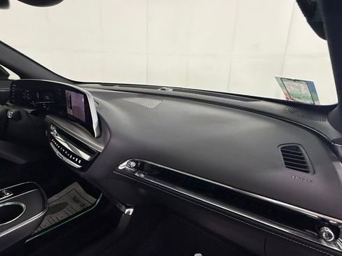 Certified 2024 Cadillac Lyriq Sport AWD/4WD image 30