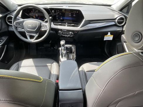 New 2025 Chevrolet Trax ACTIV w/ Driver Confidence Package image 61