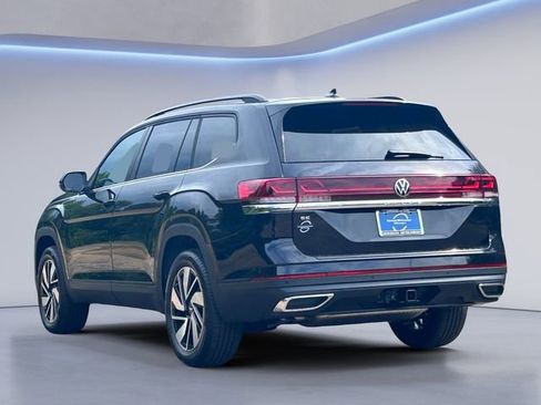 New 2026 Volkswagen Atlas SE FWD image 6