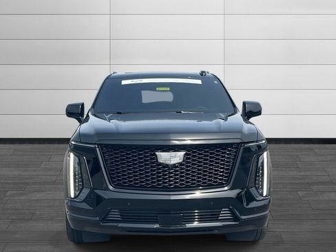 Certified 2025 Cadillac Escalade Sport w/ Touring Package AWD/4WD image 8