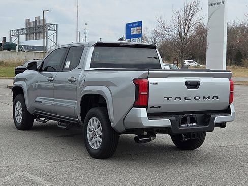 New 2026 Toyota Tacoma SR5 AWD/4WD image 3