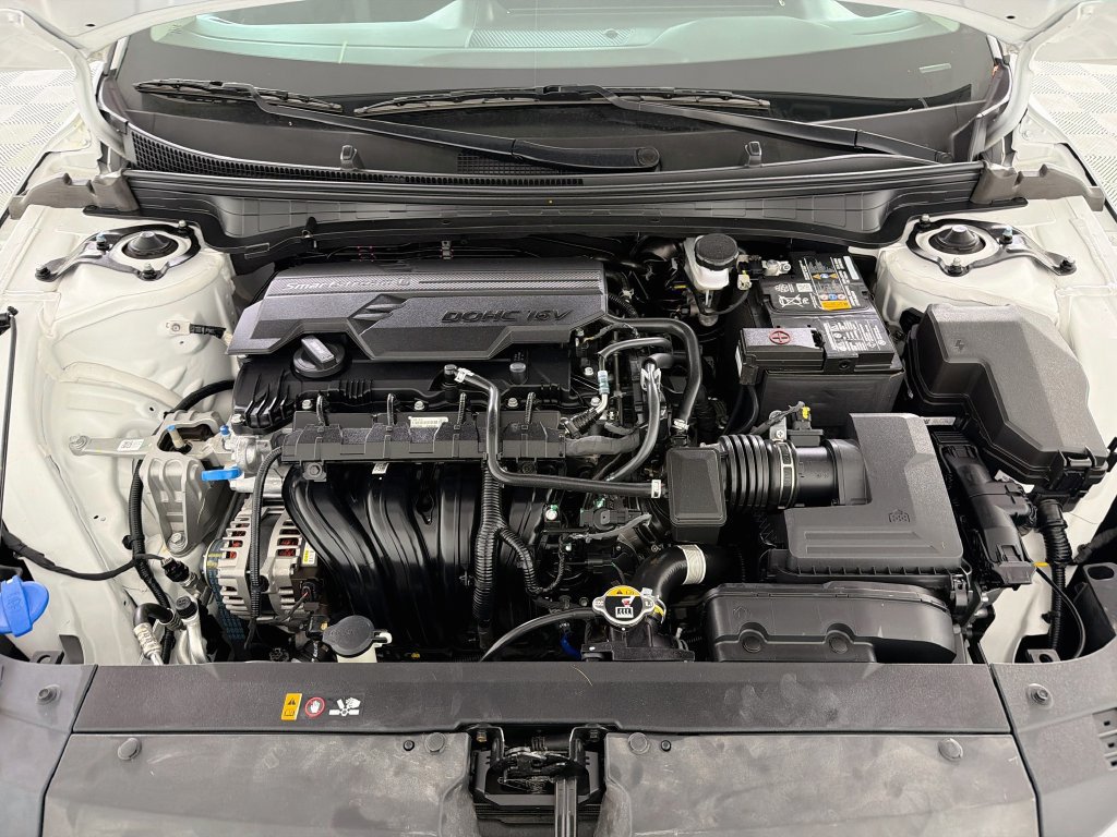 Used 2026 Kia K4 FWD image 32