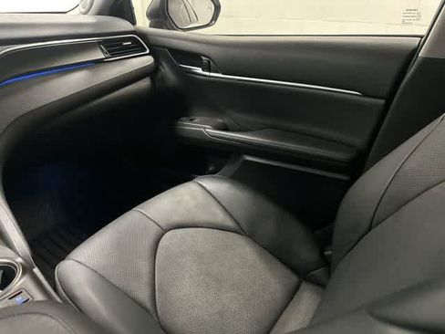 Used 2021 Toyota Camry XSE w/ Navigation Upgrade Package image 13