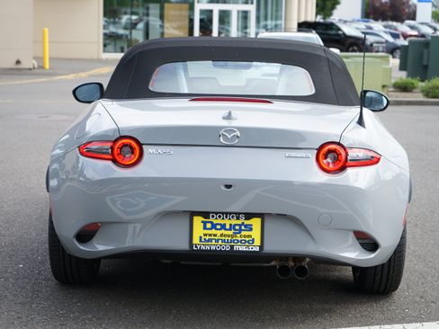 New 2026 MAZDA MX-5 Miata Grand Touring w/ Weather Package RWD image 4