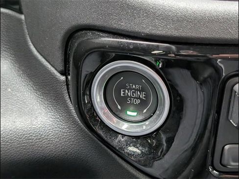 Used 2024 Chevrolet Silverado 1500 LTZ image 11