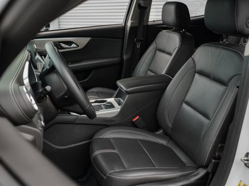 Used 2023 Chevrolet Blazer LT image 22
