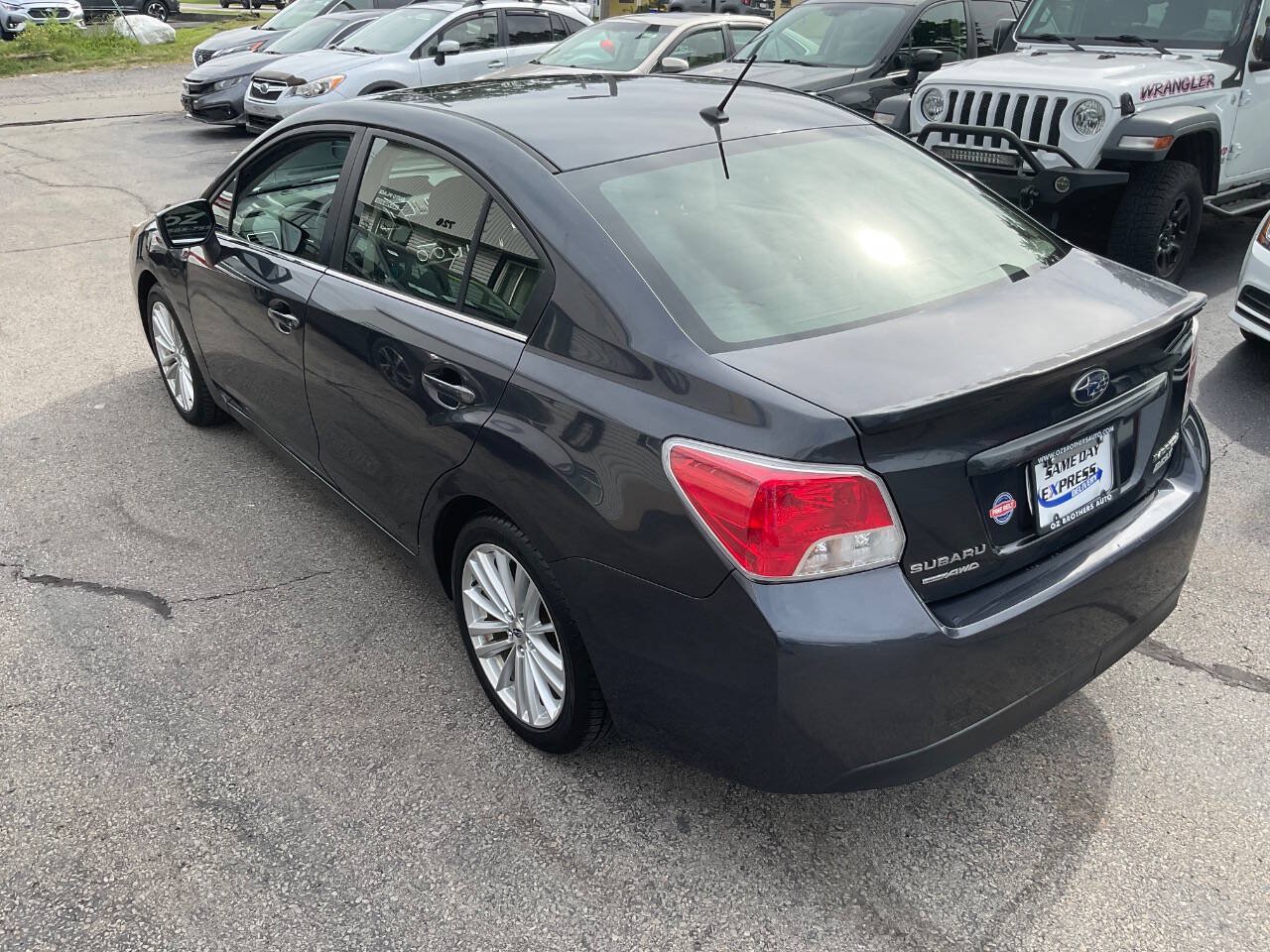 Used 2016 Subaru Impreza 2.0i Premium AWD/4WD image 8