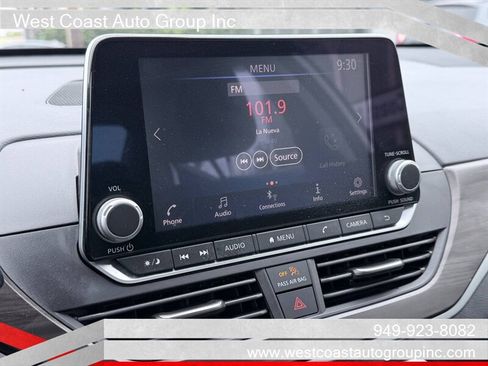 Used 2023 Nissan Altima 2.5 SV FWD image 14