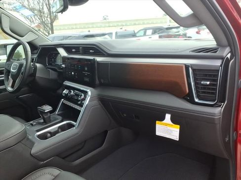 Used 2024 GMC Sierra 1500 Denali w/ Denali Reserve Package image 16