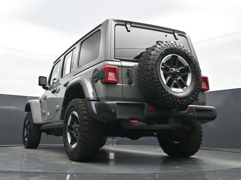 Used 2021 Jeep Wrangler Unlimited Rubicon w/ Dual Top Group AWD/4WD image 25