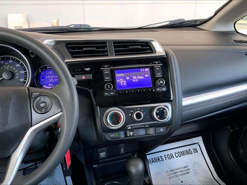 Used 2018 Honda Fit LX image 7