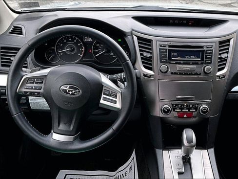 Used 2012 Subaru Legacy 2.5i Premium w/ All-Weather Pkg image 7