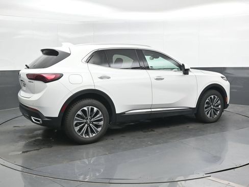 Used 2024 Buick Envision Preferred AWD/4WD image 2