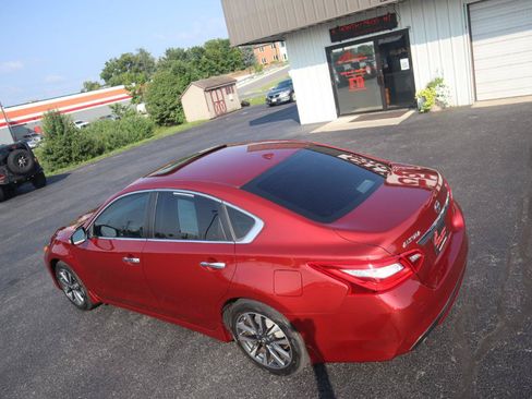 Used 2016 Nissan Altima 2.5 SL w/ Moonroof Package FWD image 23