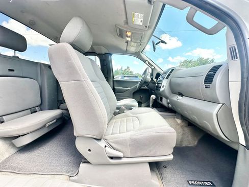 Used 2016 Nissan Frontier S RWD image 36