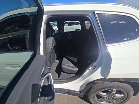 Used 2025 BMW X1 xDrive28i AWD/4WD image 8