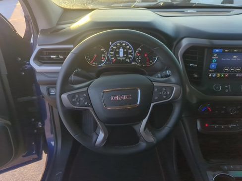 Used 2023 GMC Acadia AT4 w/ Technology Package image 15