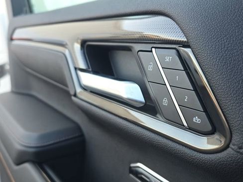 Used 2023 GMC Sierra 1500 AT4 w/ Technology Package image 25